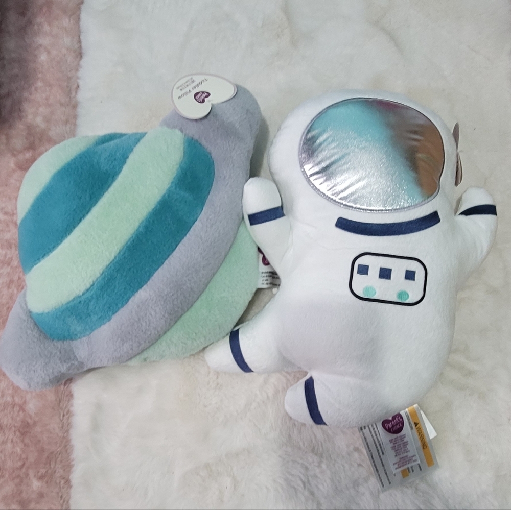 🧑‍🚀✨️ Astronaut/Planet Pillow Bundle 🌠🌌